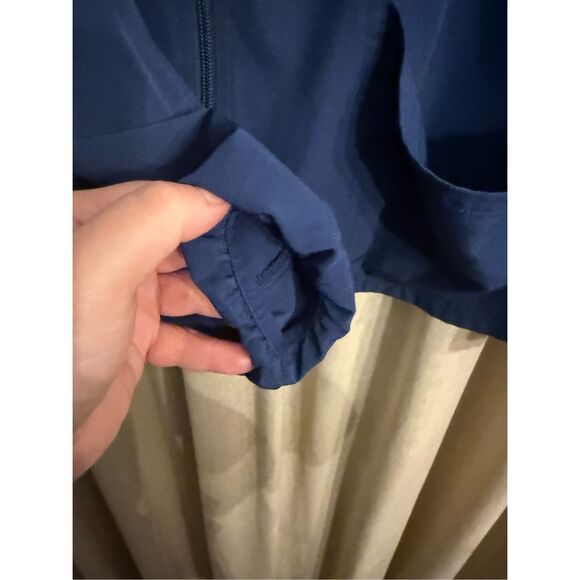 heartsoul Break On Through Women's 3-Pocket STRETCH Zip Front Warm-Up Scrub Jack - Picture 5 of 7